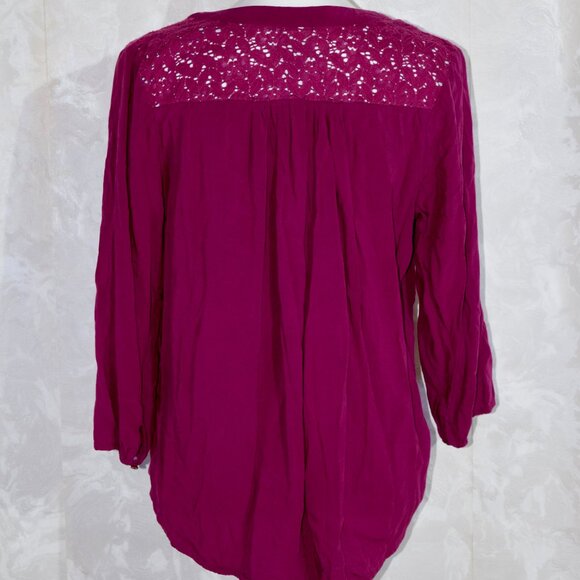St. John's Bay Women's Fuchsia Lace Detail Blouse | XL Petite - Picture 2 of 5